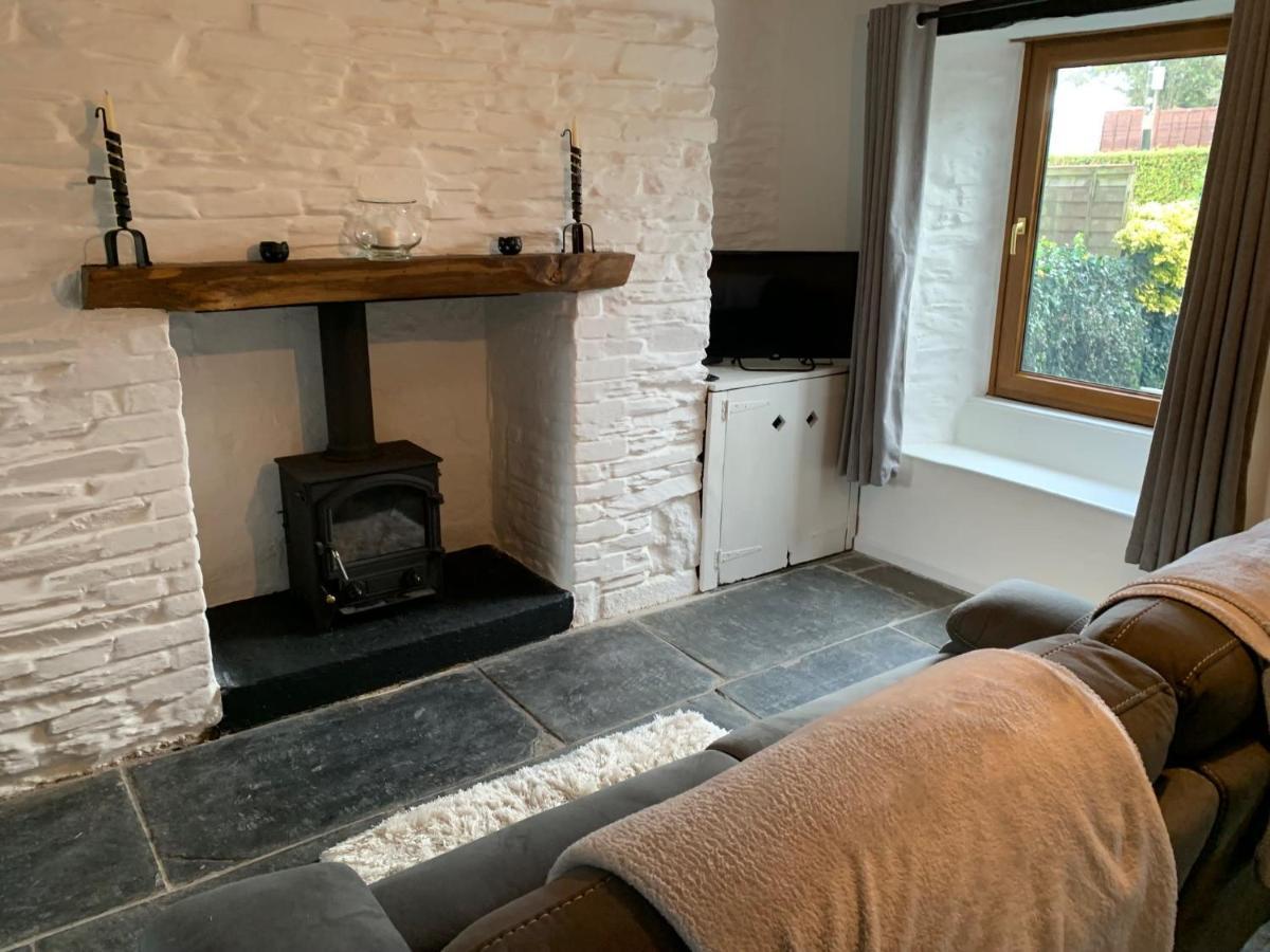 Character Dartmoor Cottage Yelverton Exterior photo